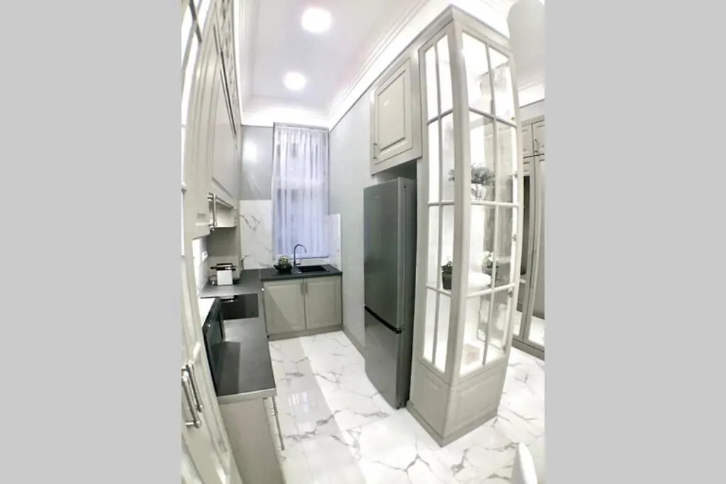 Parliament Square Apartment Budapest